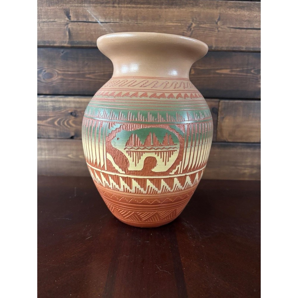 Ernest Watchman Navajo Pottery Vase Signed Multi Tone Color With Bear